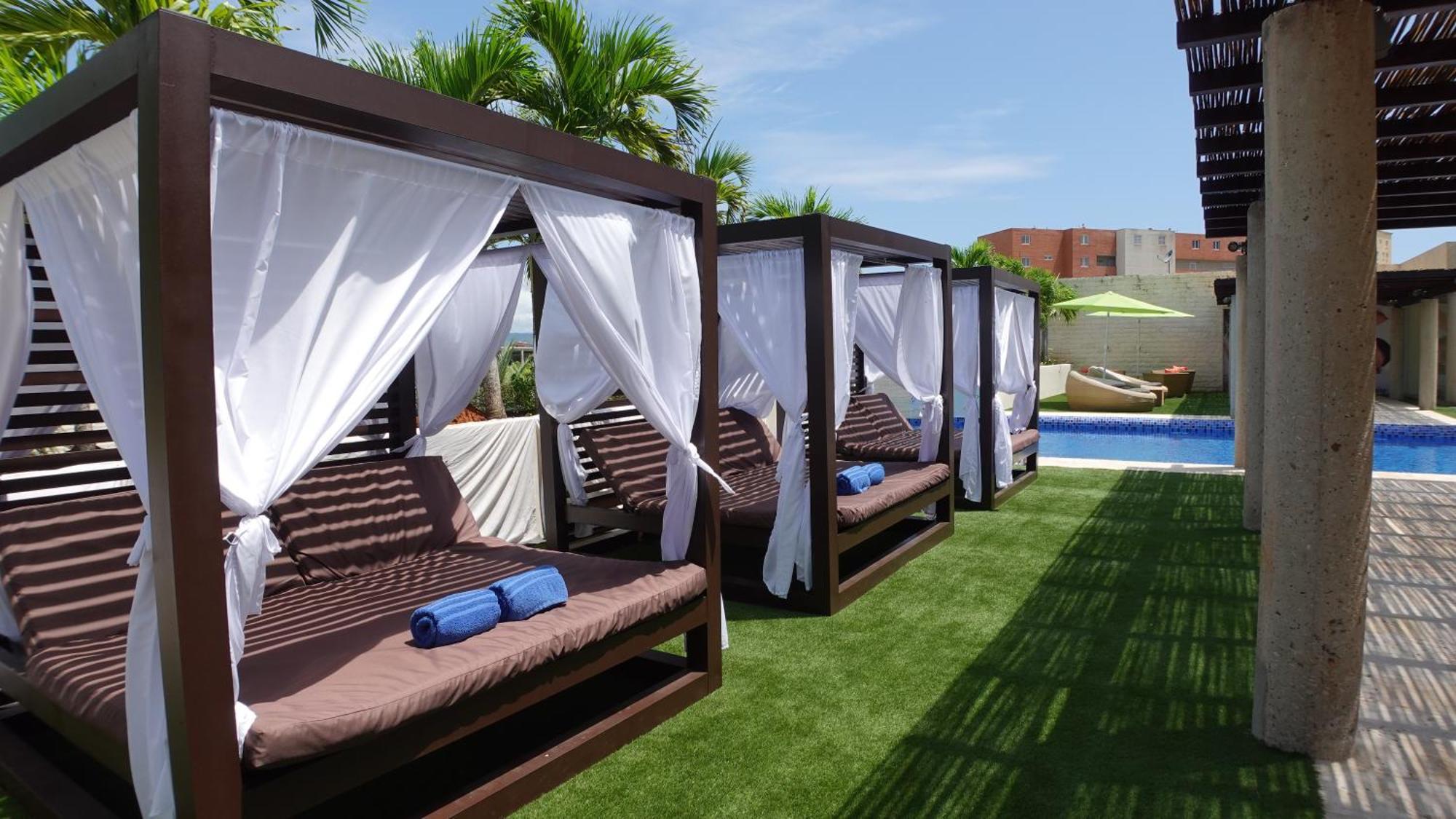 Sunsol Unik Luxury Hotel Porlamar Exterior photo